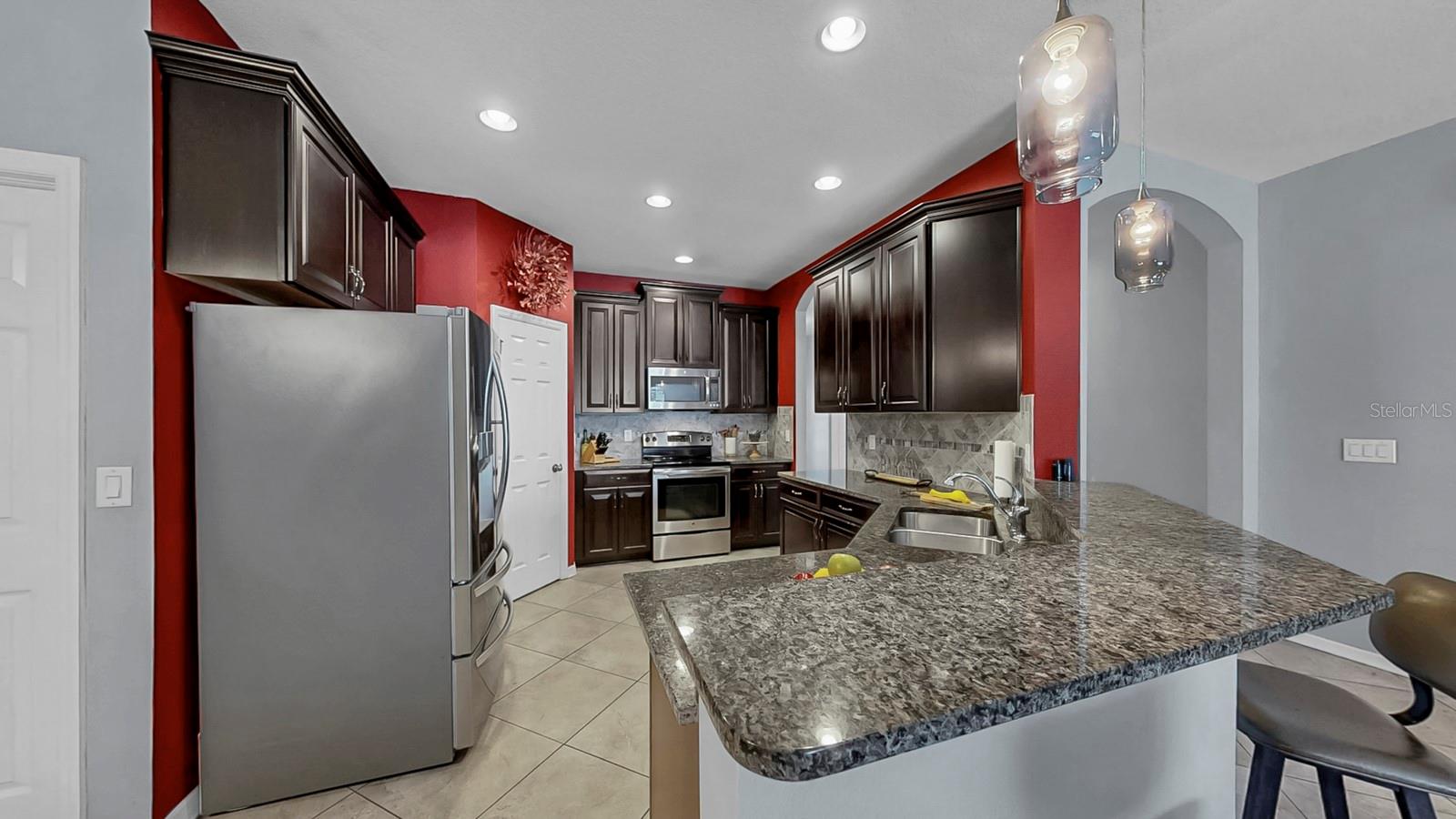 Image 20 of 57 For 8445 White Poplar Drive