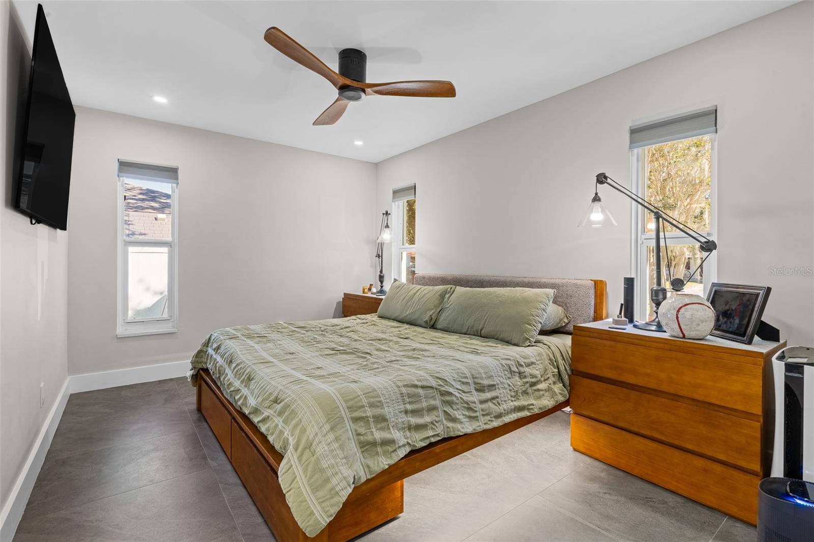 Image 16 of 30 For 8224 Parkwood Boulevard
