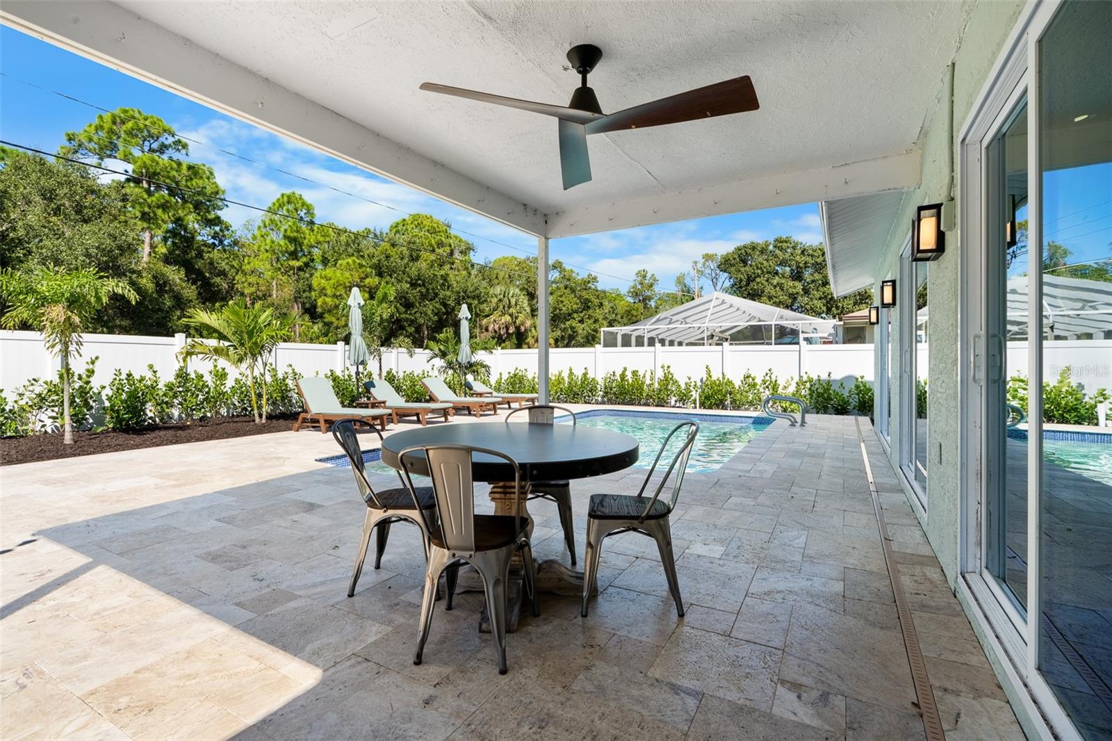 Image 26 of 30 For 8224 Parkwood Boulevard