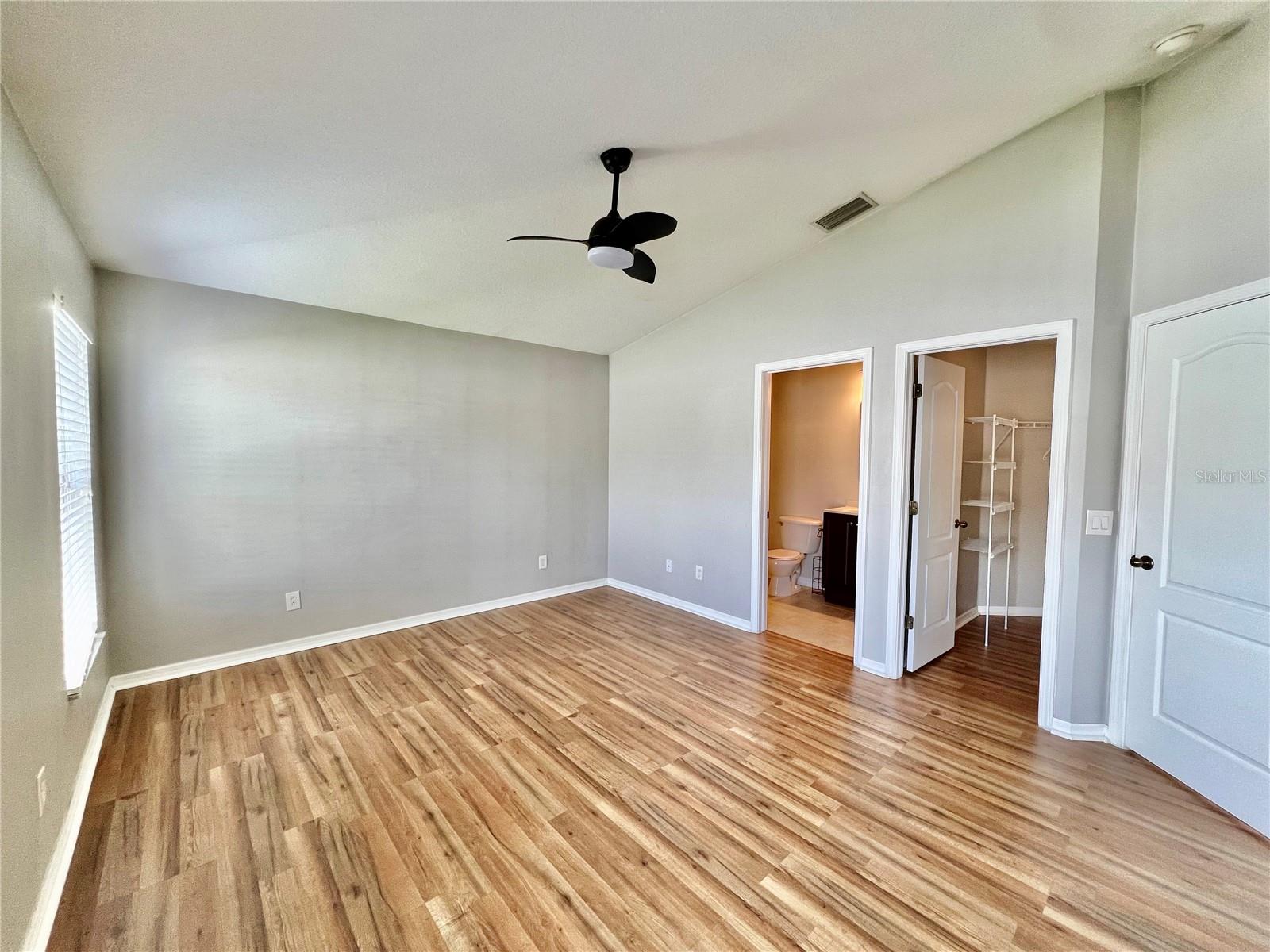 Image 19 of 33 For 537 19th Street Nw