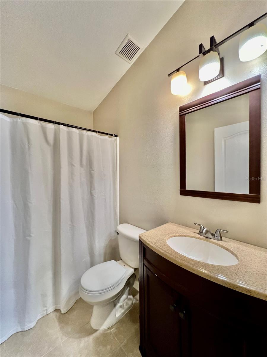 Image 25 of 33 For 537 19th Street Nw