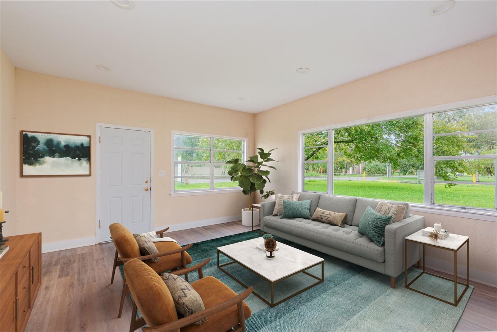 Image 4 of 31 For 660 6th St  