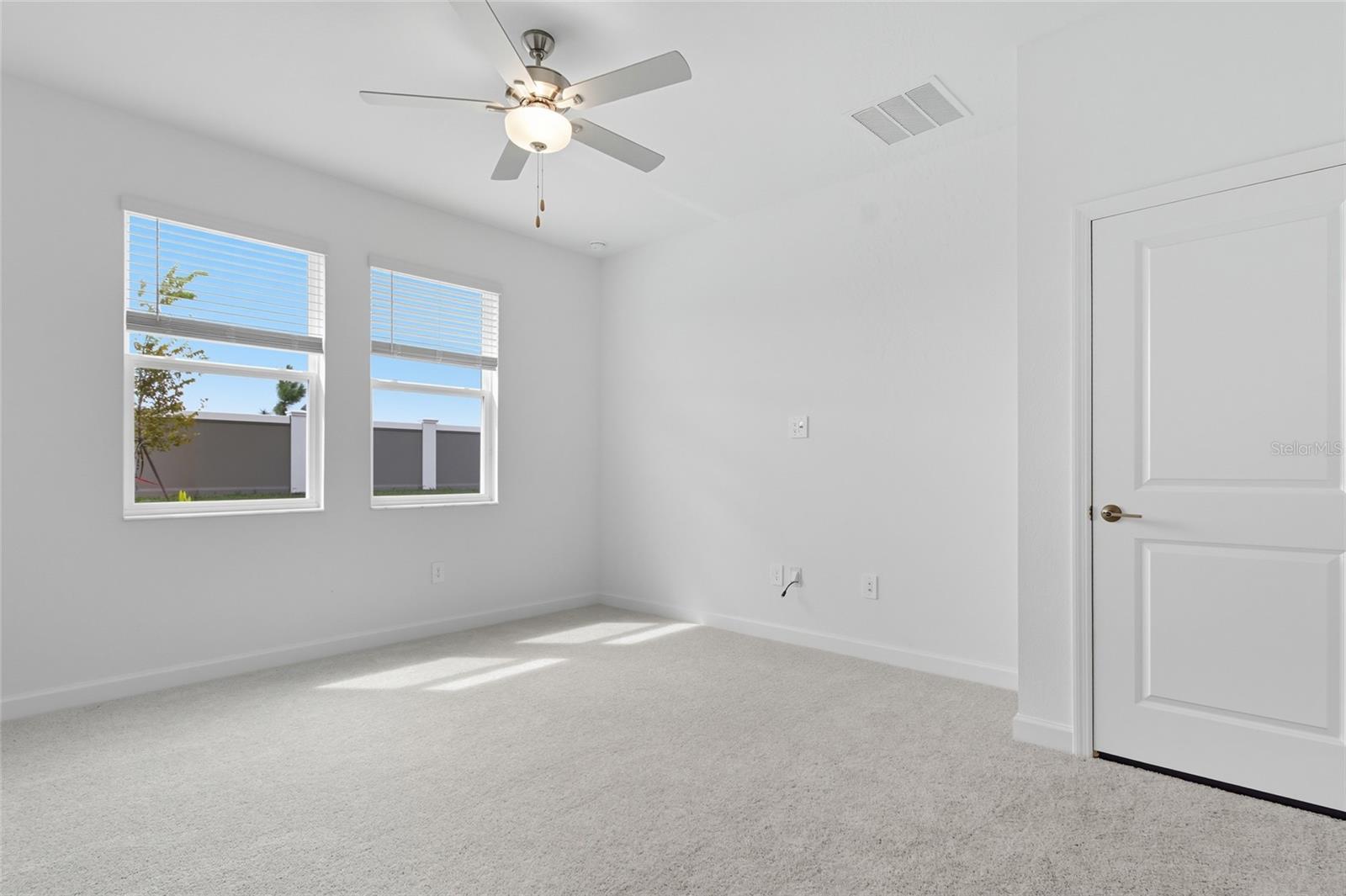Image 17 of 51 For 31898 Griffin Sands Ln