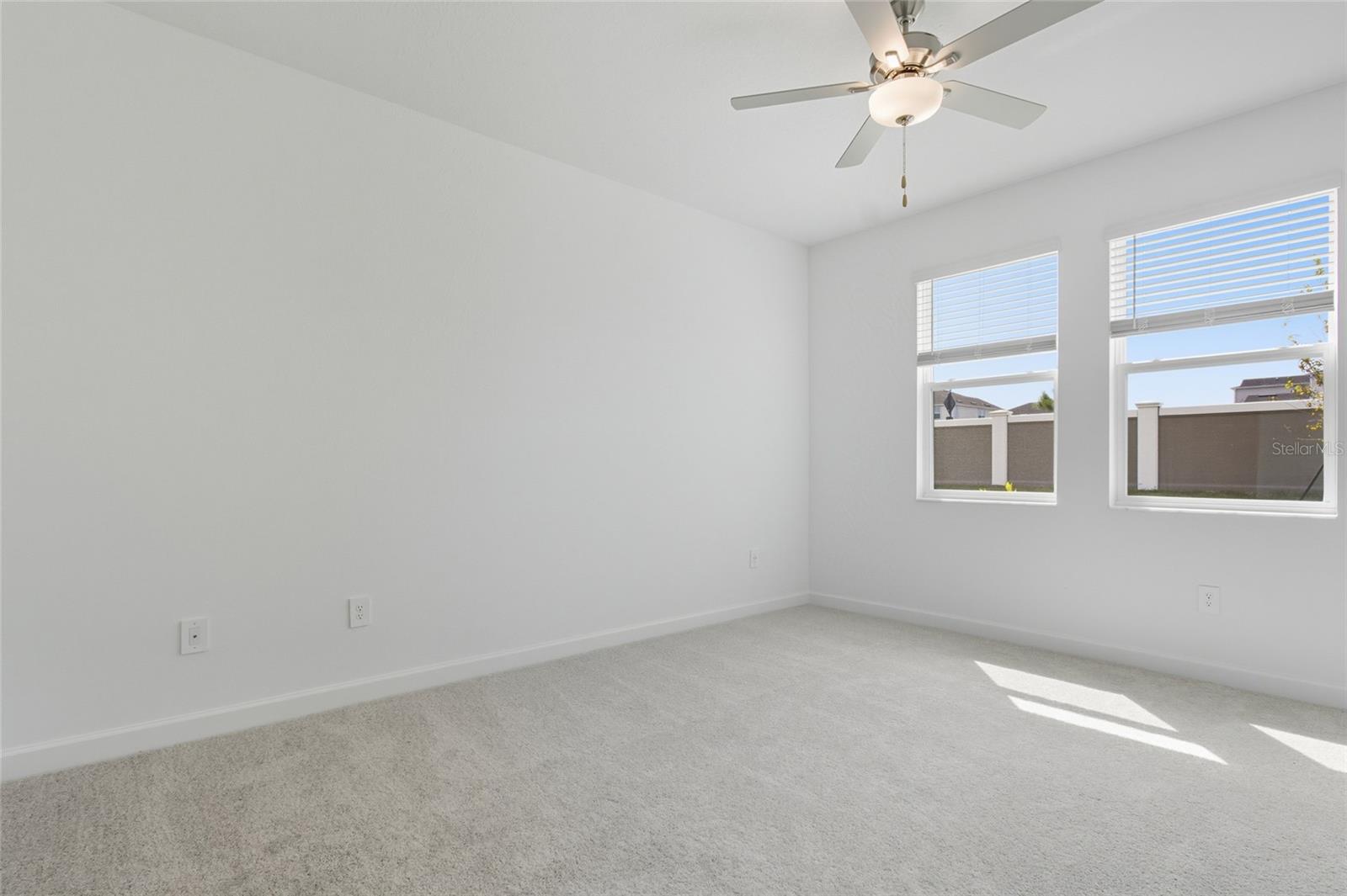 Image 19 of 51 For 31898 Griffin Sands Ln