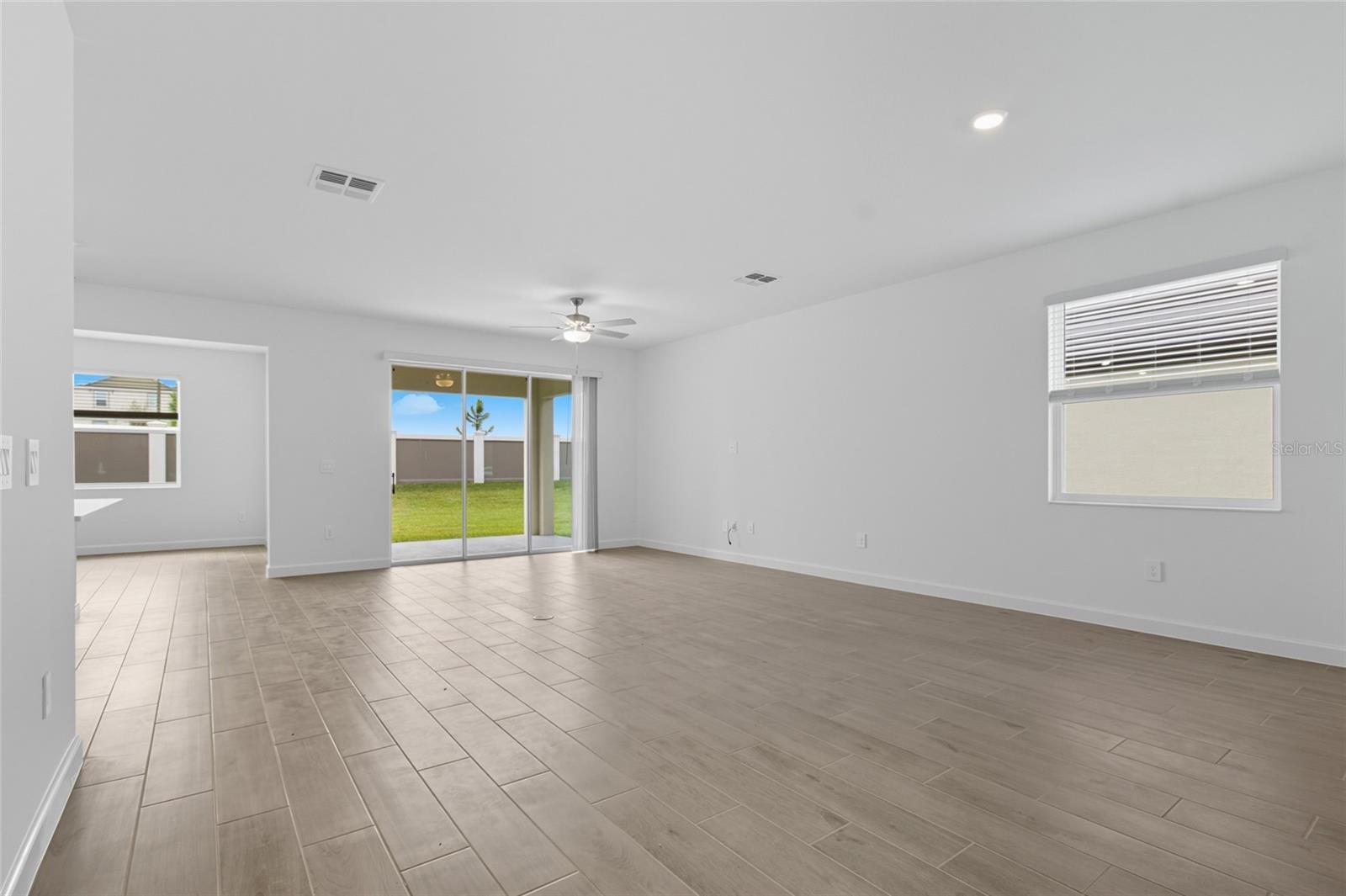 Image 34 of 51 For 31898 Griffin Sands Ln