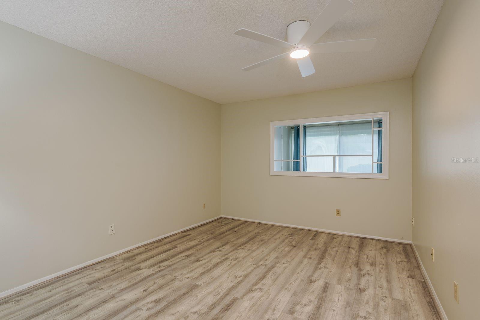 Image 13 of 29 For 1701 Pinehurst Road 19e