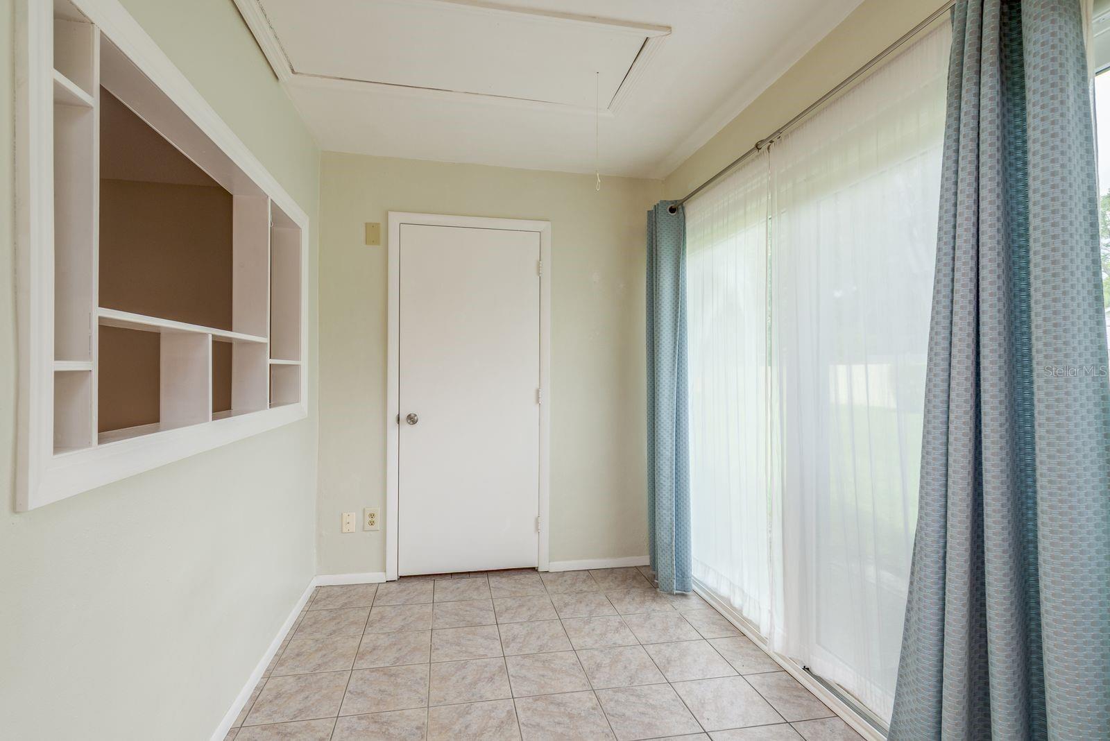 Image 16 of 29 For 1701 Pinehurst Road 19e