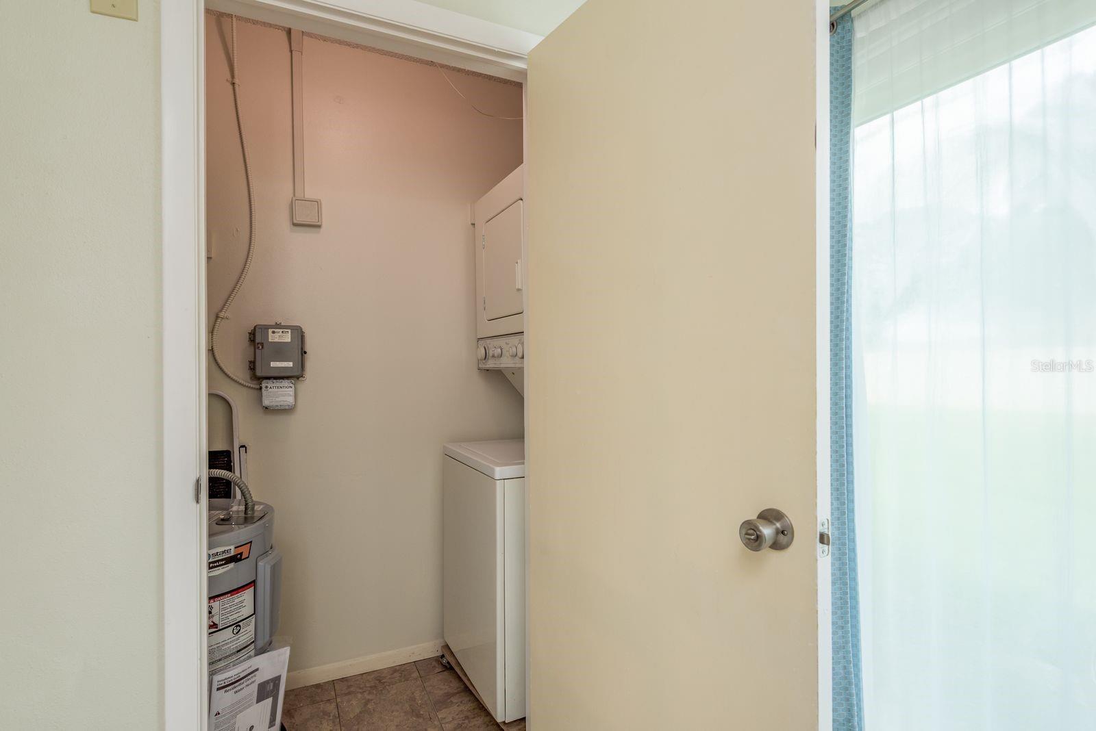 Image 17 of 29 For 1701 Pinehurst Road 19e