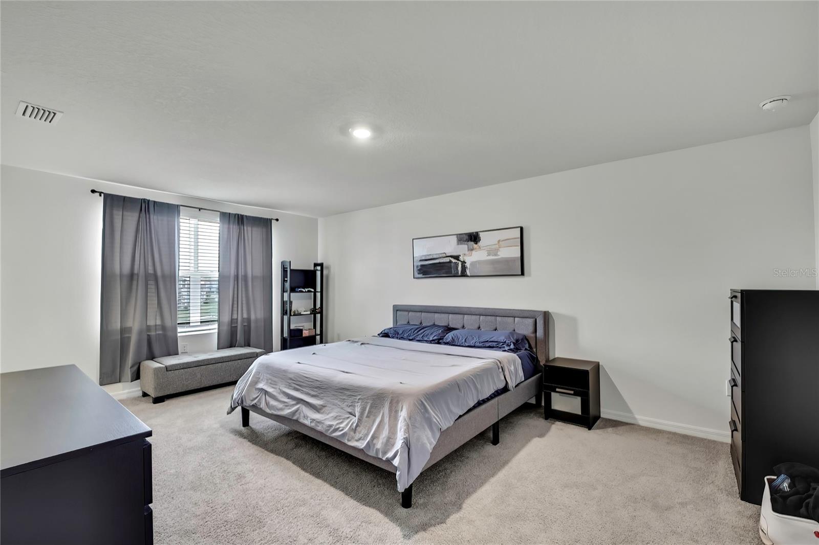 Image 15 of 37 For 16673 Windmill Forge Pass