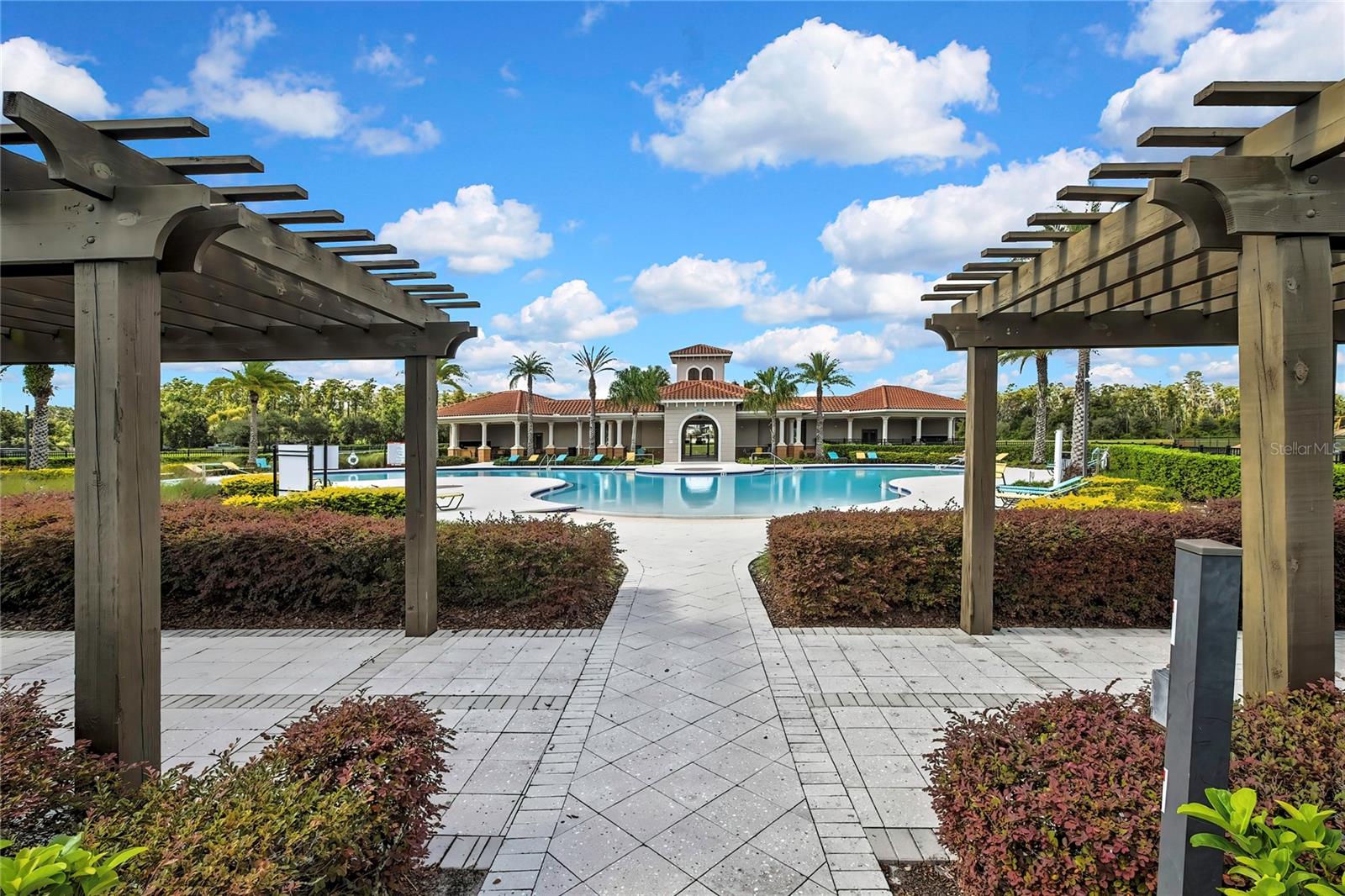 Image 25 of 37 For 16673 Windmill Forge Pass