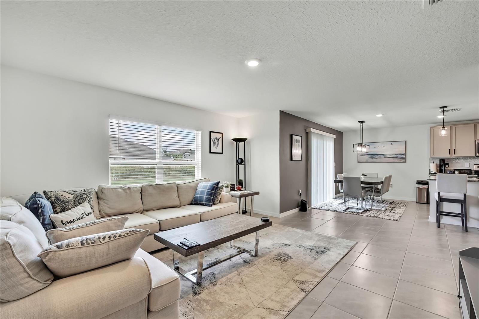 Image 4 of 37 For 16673 Windmill Forge Pass