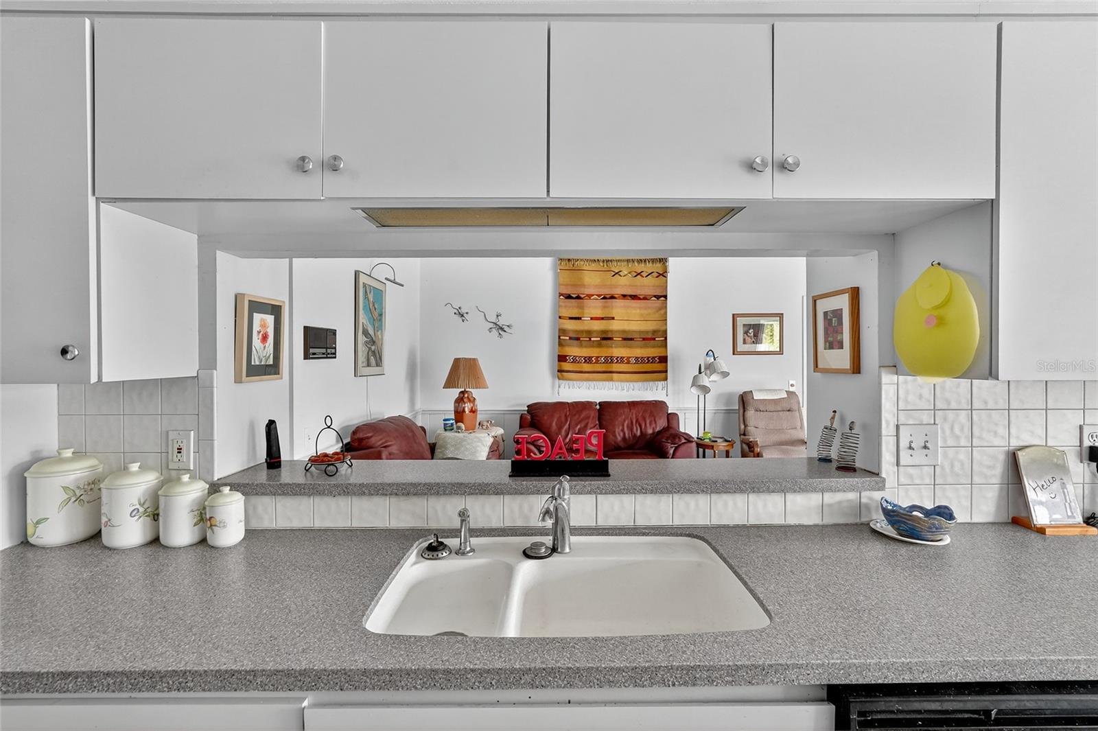 Image 12 of 42 For 2824 Summervale Drive