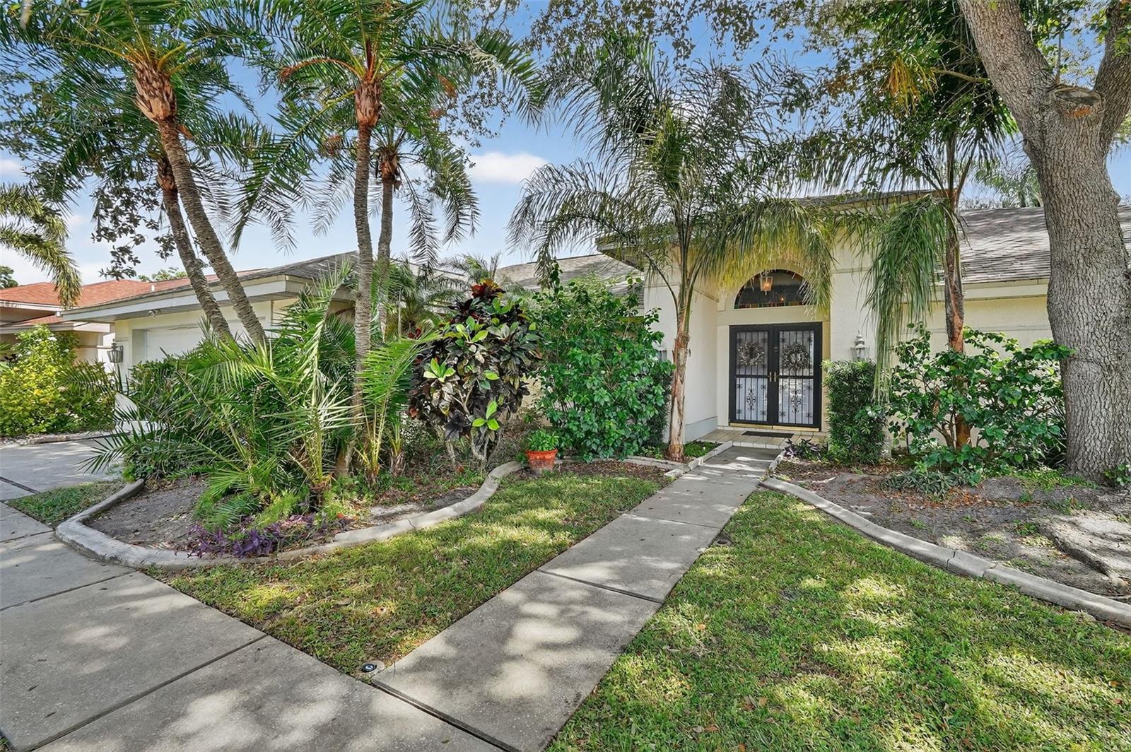 Image 3 of 42 For 2824 Summervale Drive