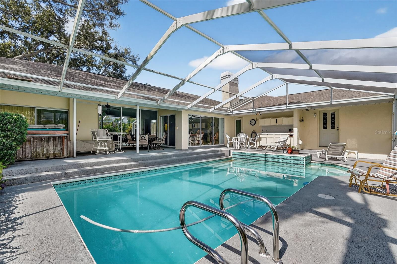 Image 34 of 42 For 2824 Summervale Drive