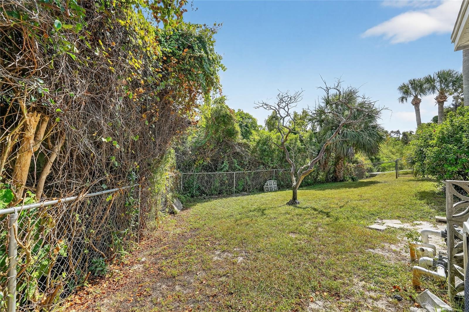 Image 37 of 42 For 2824 Summervale Drive