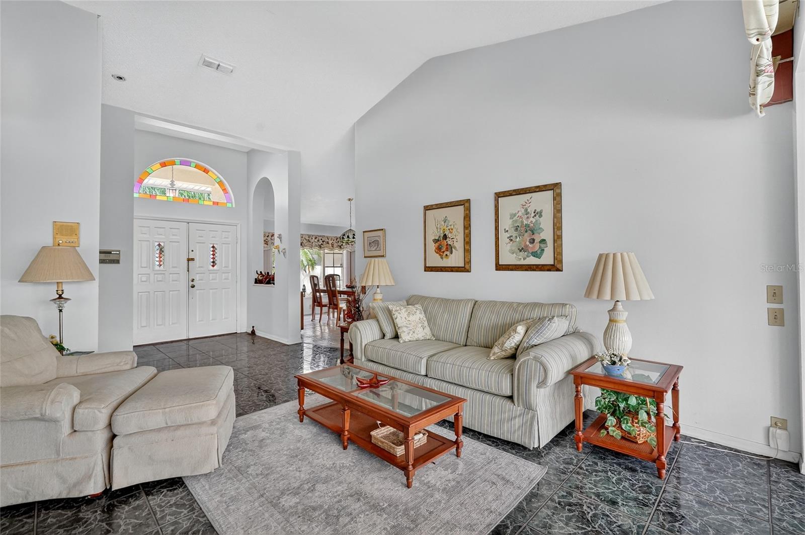 Image 6 of 42 For 2824 Summervale Drive