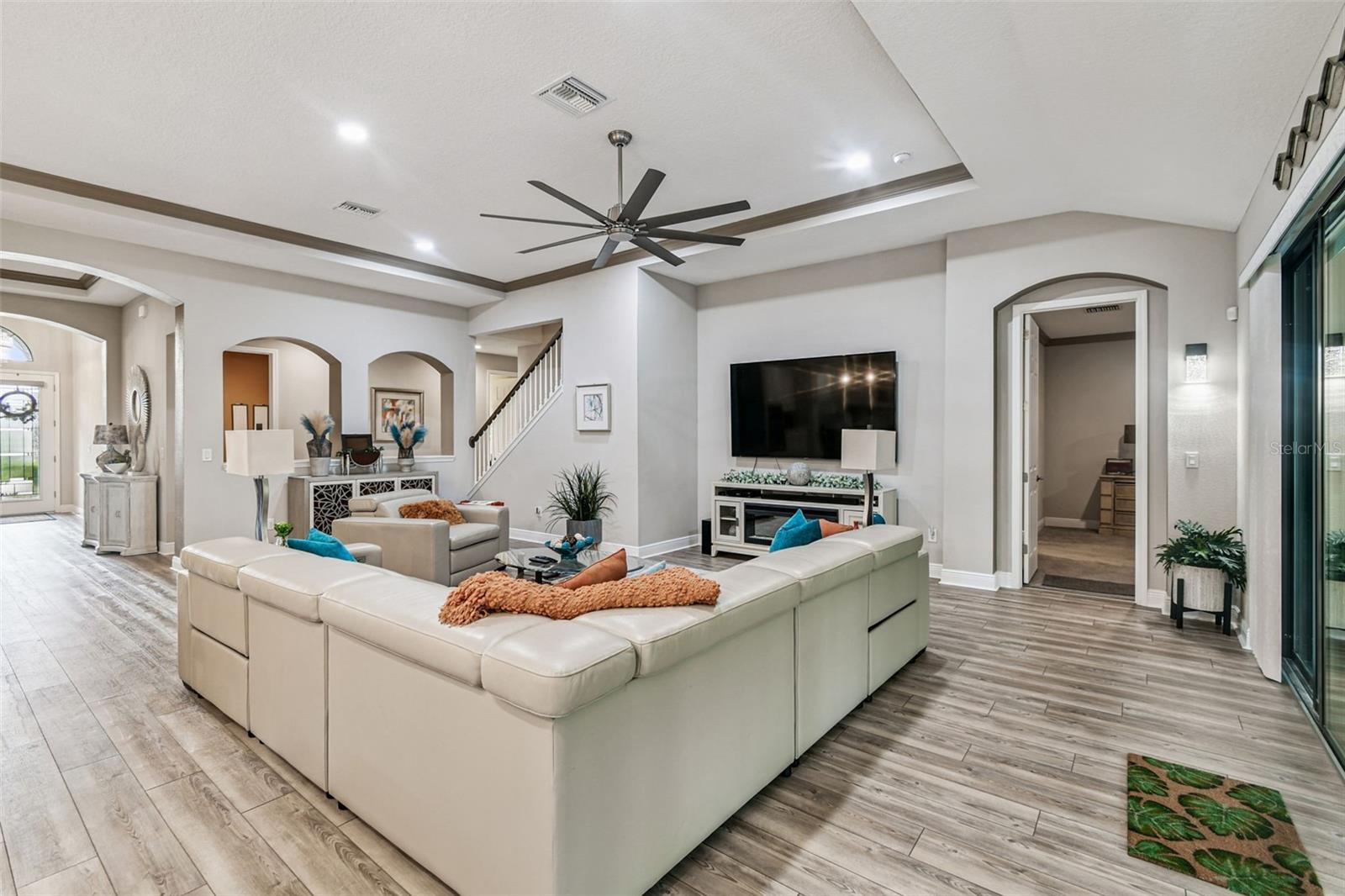 Image 11 of 90 For 12948 Twin Bridges Drive