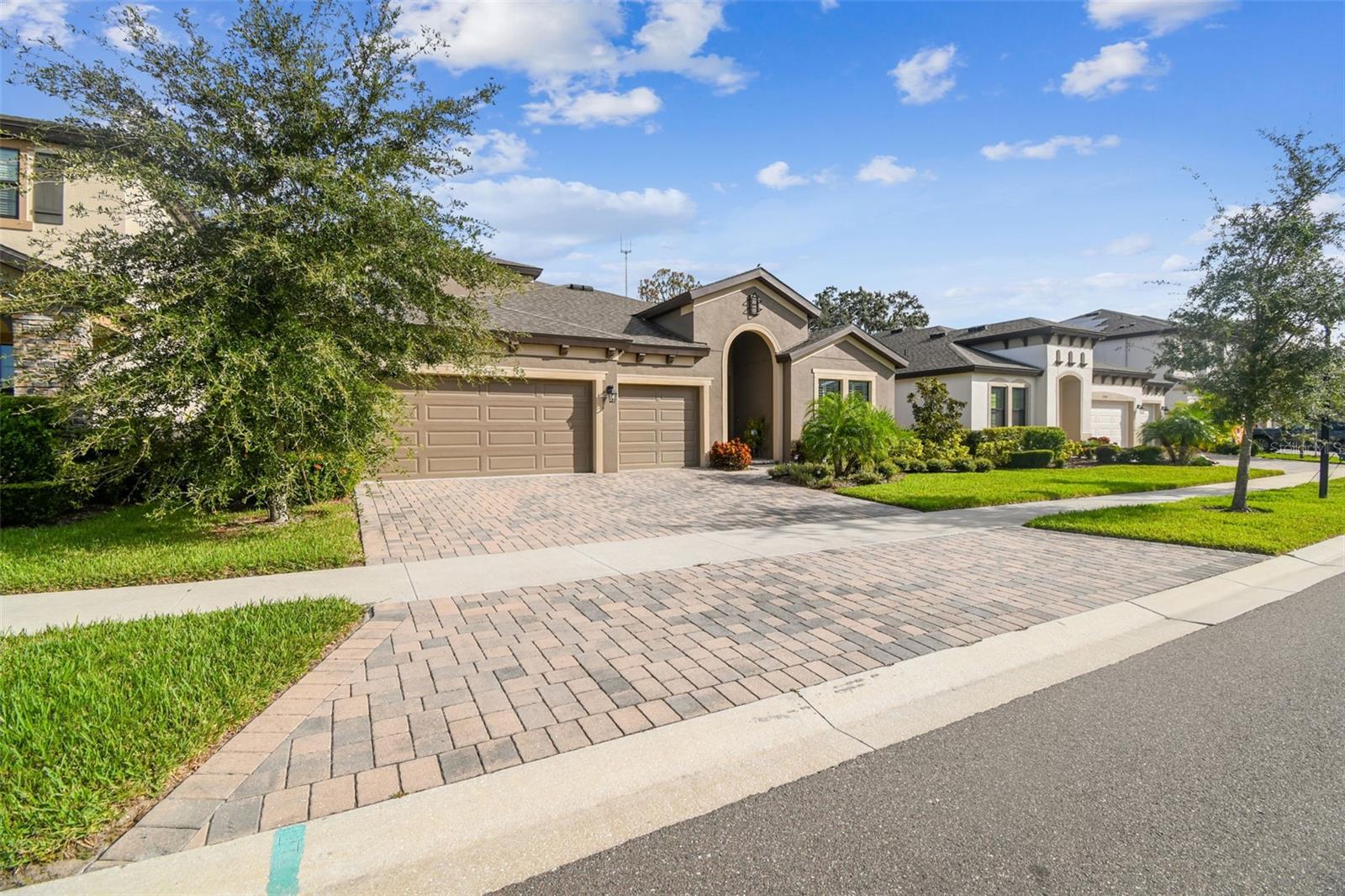 Image 4 of 90 For 12948 Twin Bridges Drive