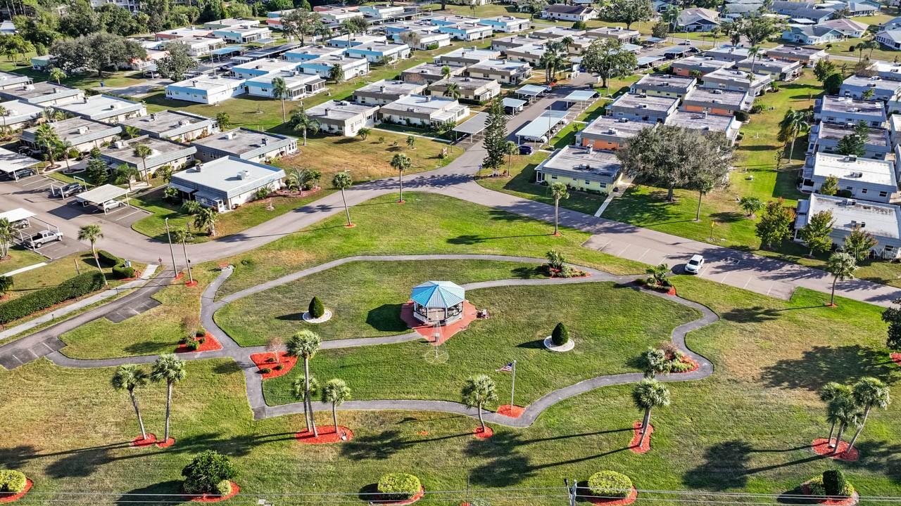 Image 20 of 63 For 1802 Bedford Lane 2