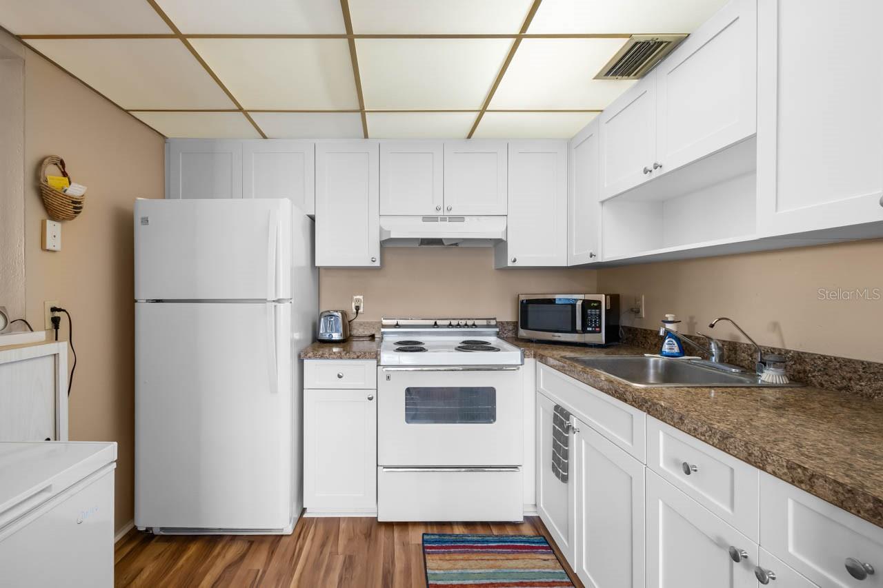 Image 7 of 63 For 1802 Bedford Lane 2