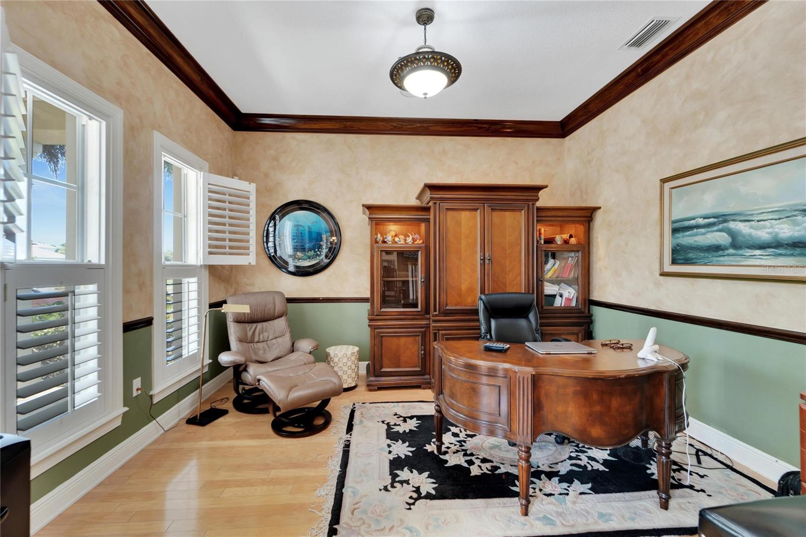 Image 41 of 93 For 517 Mirabay Boulevard