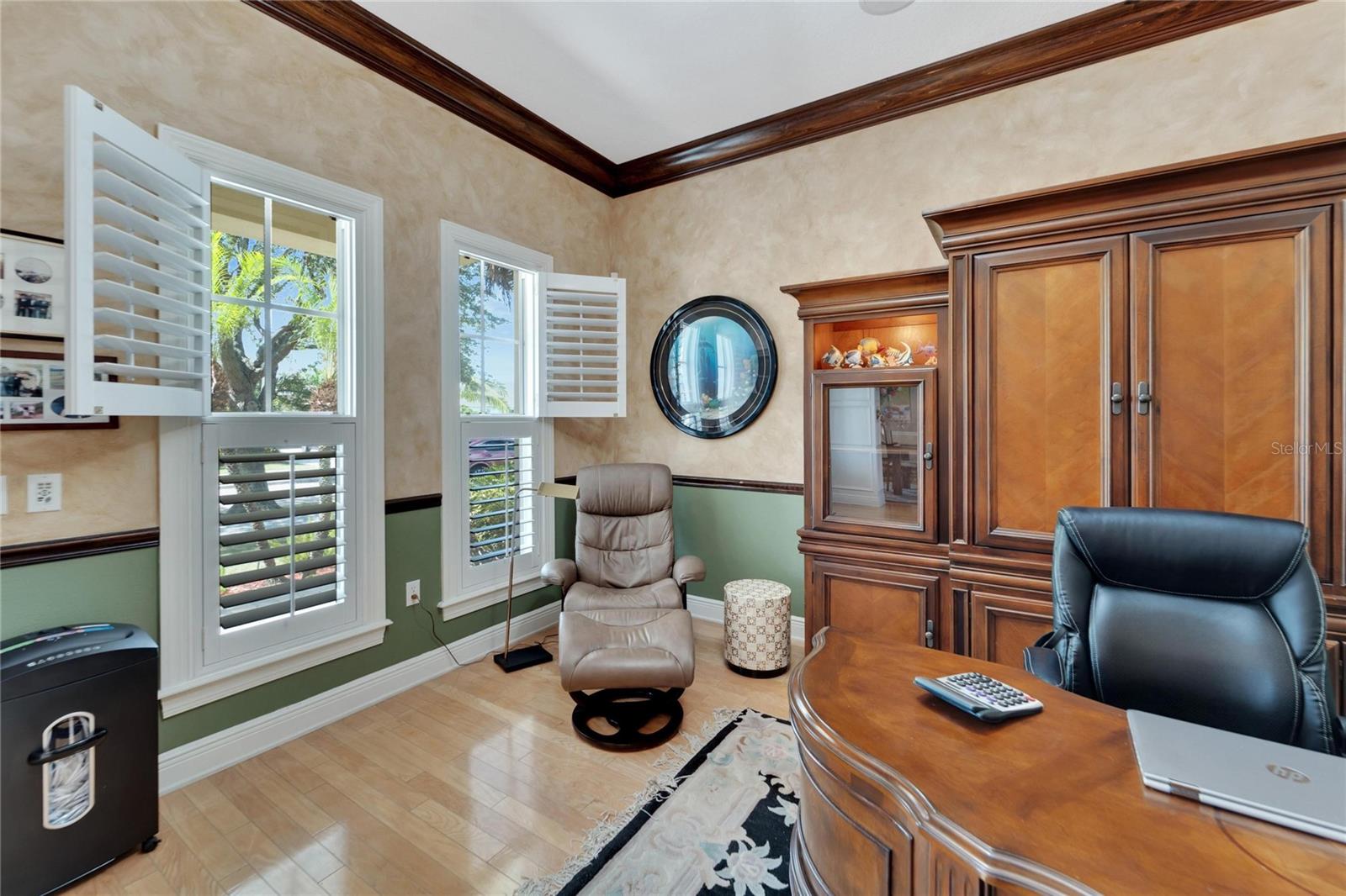 Image 42 of 93 For 517 Mirabay Boulevard