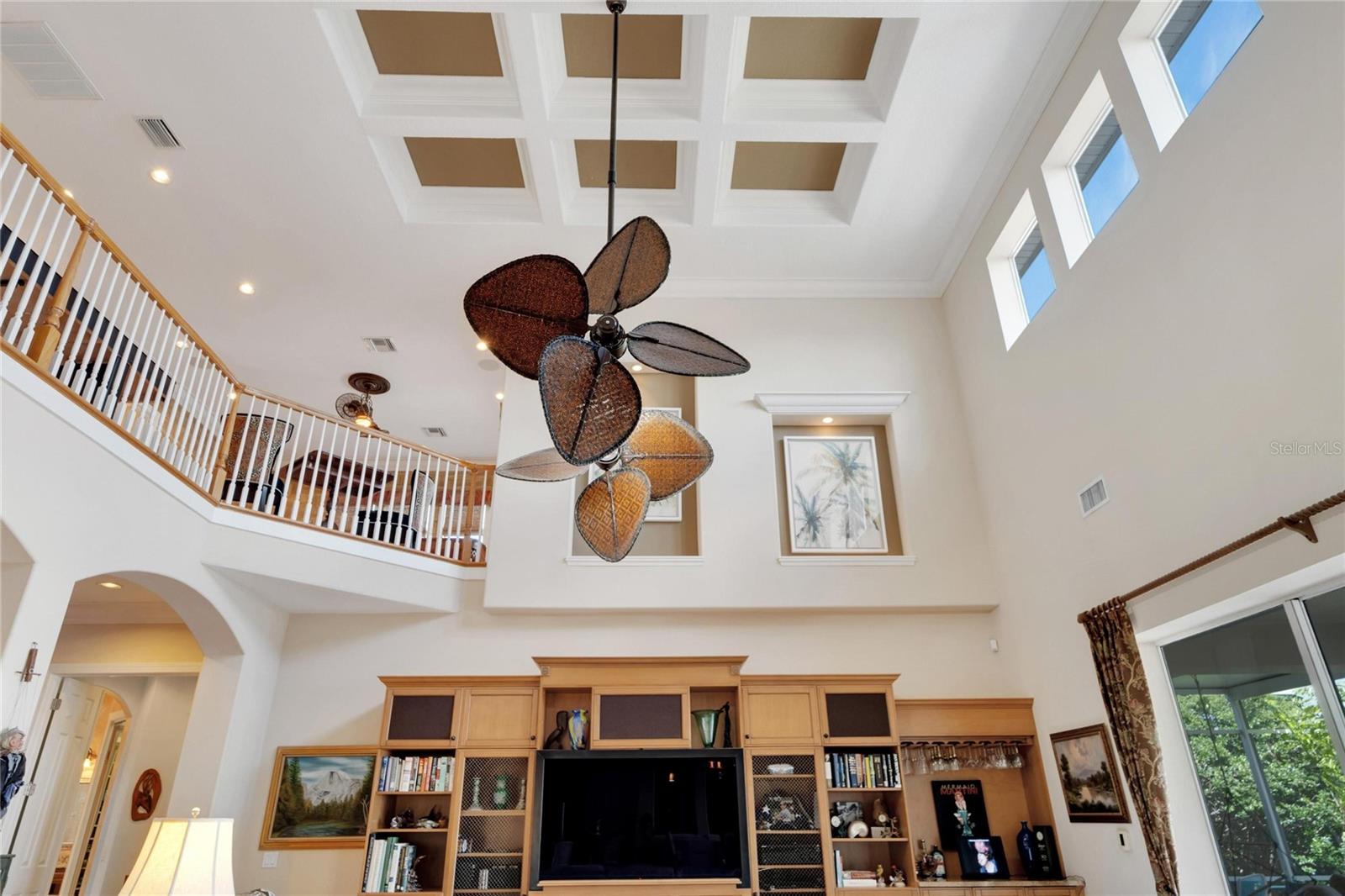 Image 53 of 93 For 517 Mirabay Boulevard