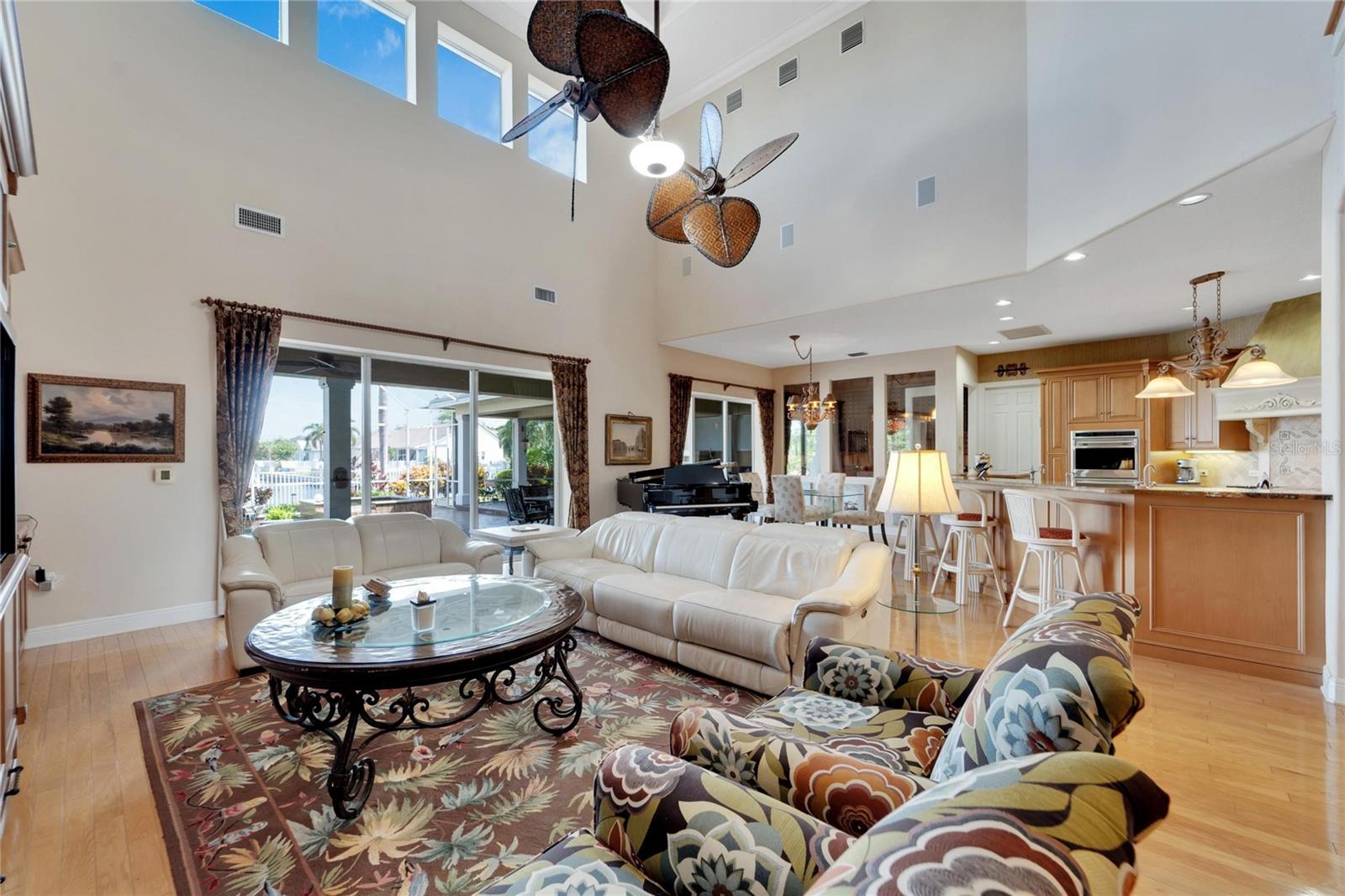 Image 54 of 93 For 517 Mirabay Boulevard