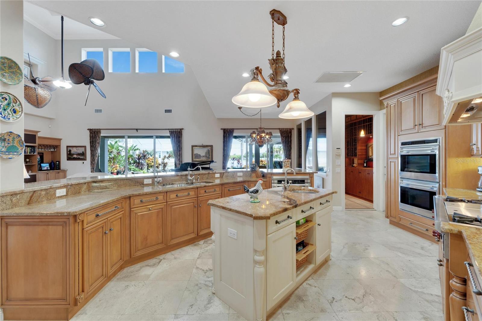 Image 59 of 93 For 517 Mirabay Boulevard