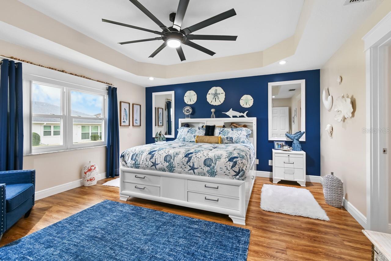 Listing photo id 25 for 1809 Wolf Laurel Drive