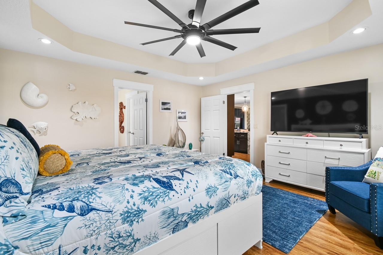 Listing photo id 31 for 1809 Wolf Laurel Drive