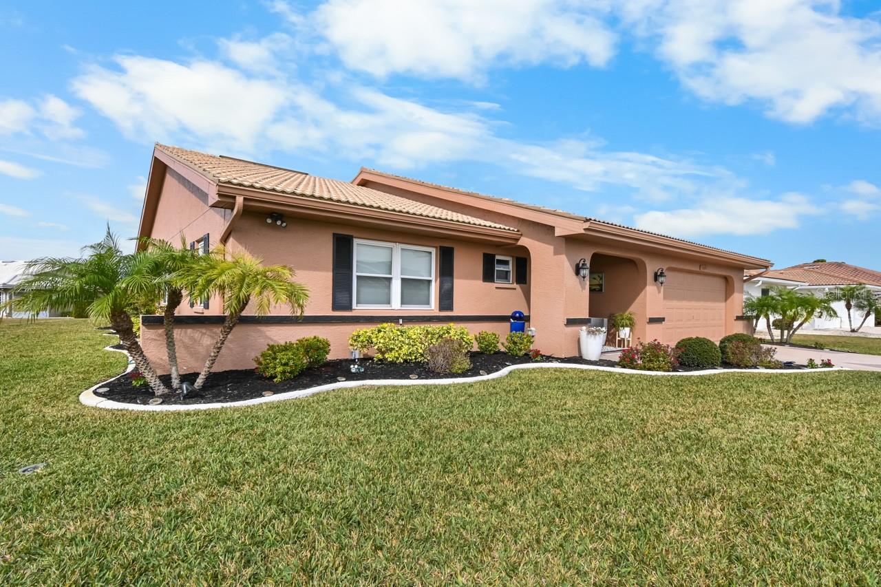 Listing photo id 44 for 1809 Wolf Laurel Drive