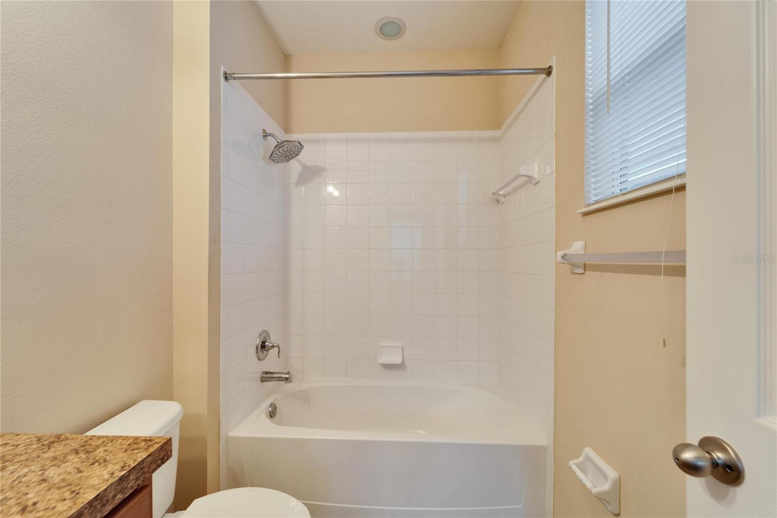 Listing photo id 23 for 12610 Geneva Glade Drive