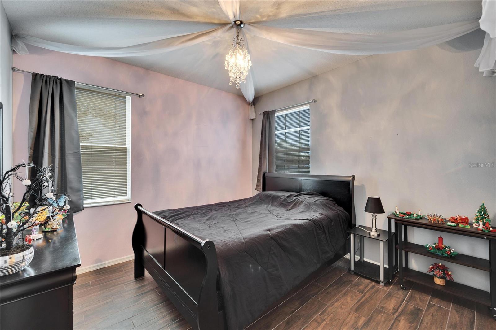 Listing photo id 24 for 12610 Geneva Glade Drive