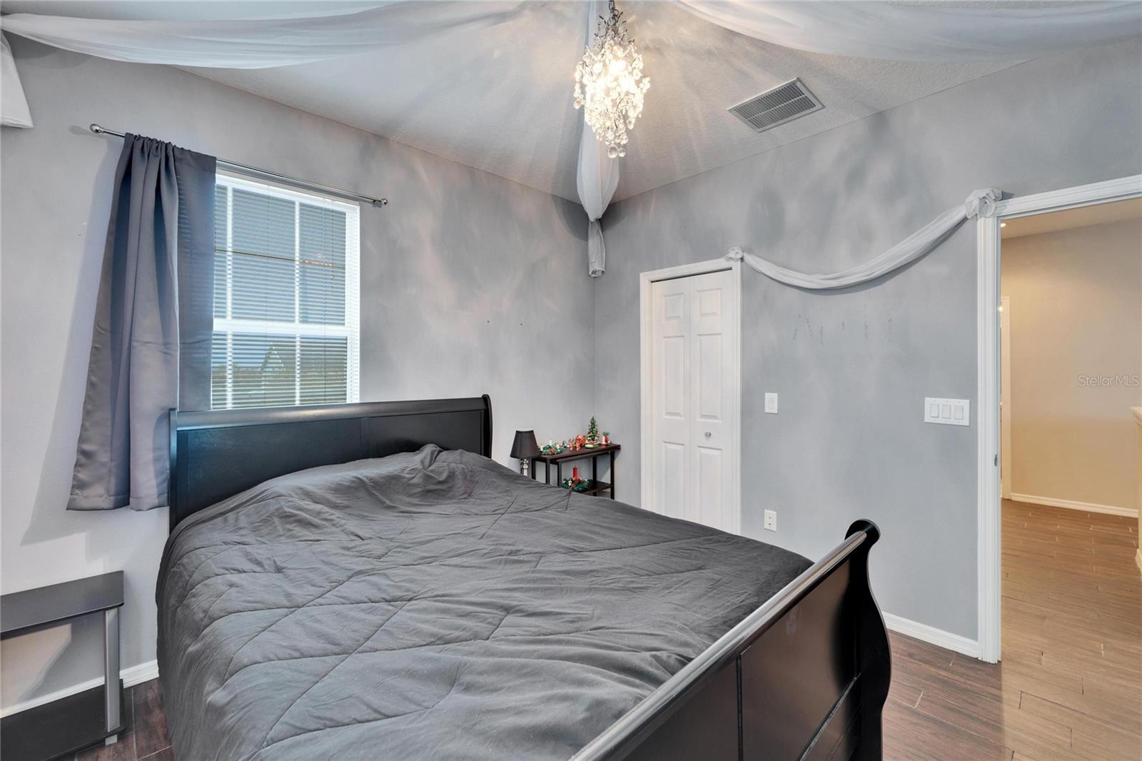 Listing photo id 26 for 12610 Geneva Glade Drive