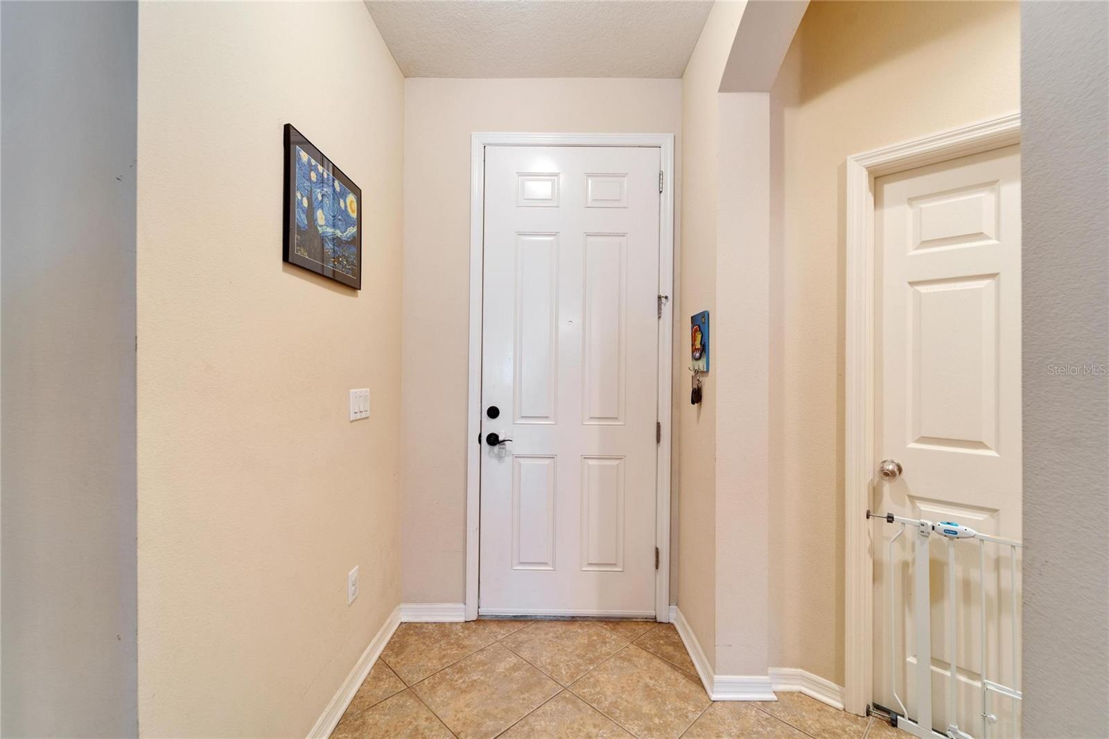 Listing photo id 30 for 12610 Geneva Glade Drive