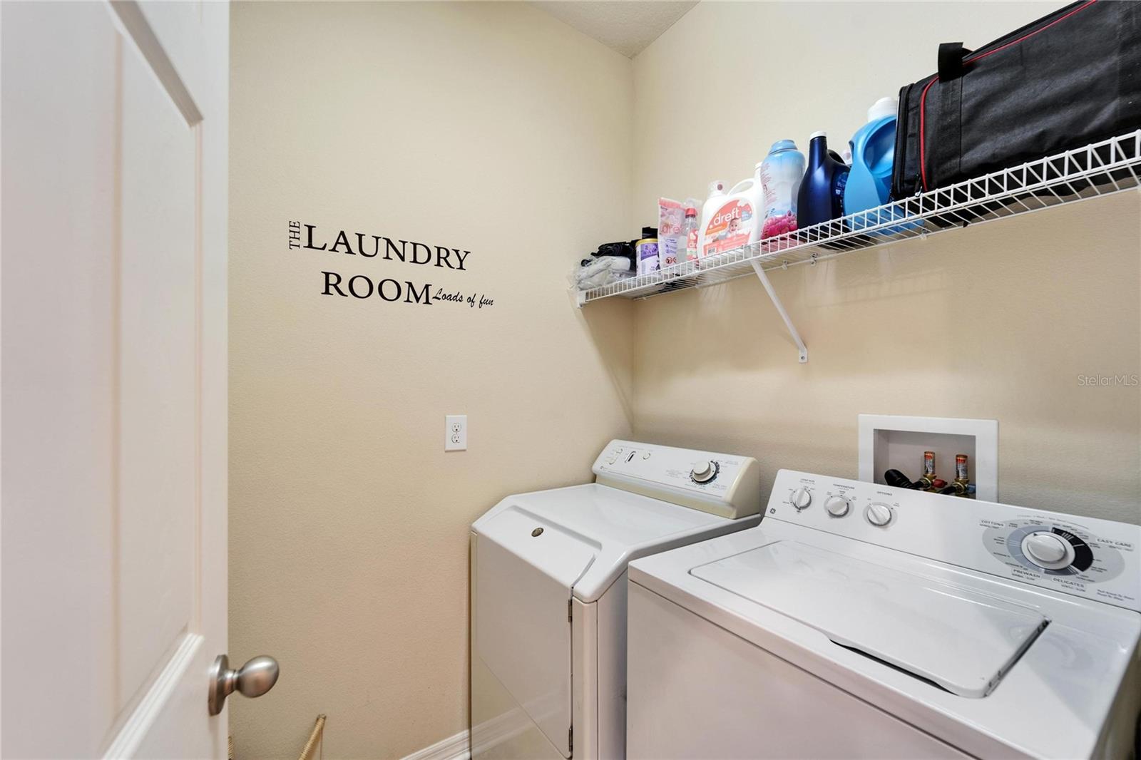 Listing photo id 31 for 12610 Geneva Glade Drive