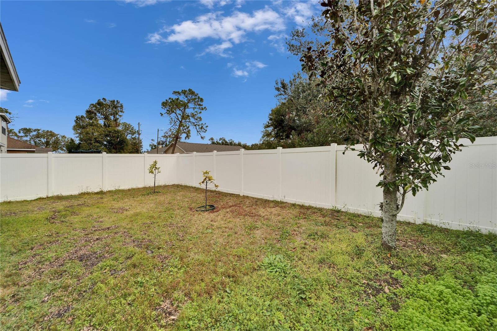 Listing photo id 33 for 12610 Geneva Glade Drive