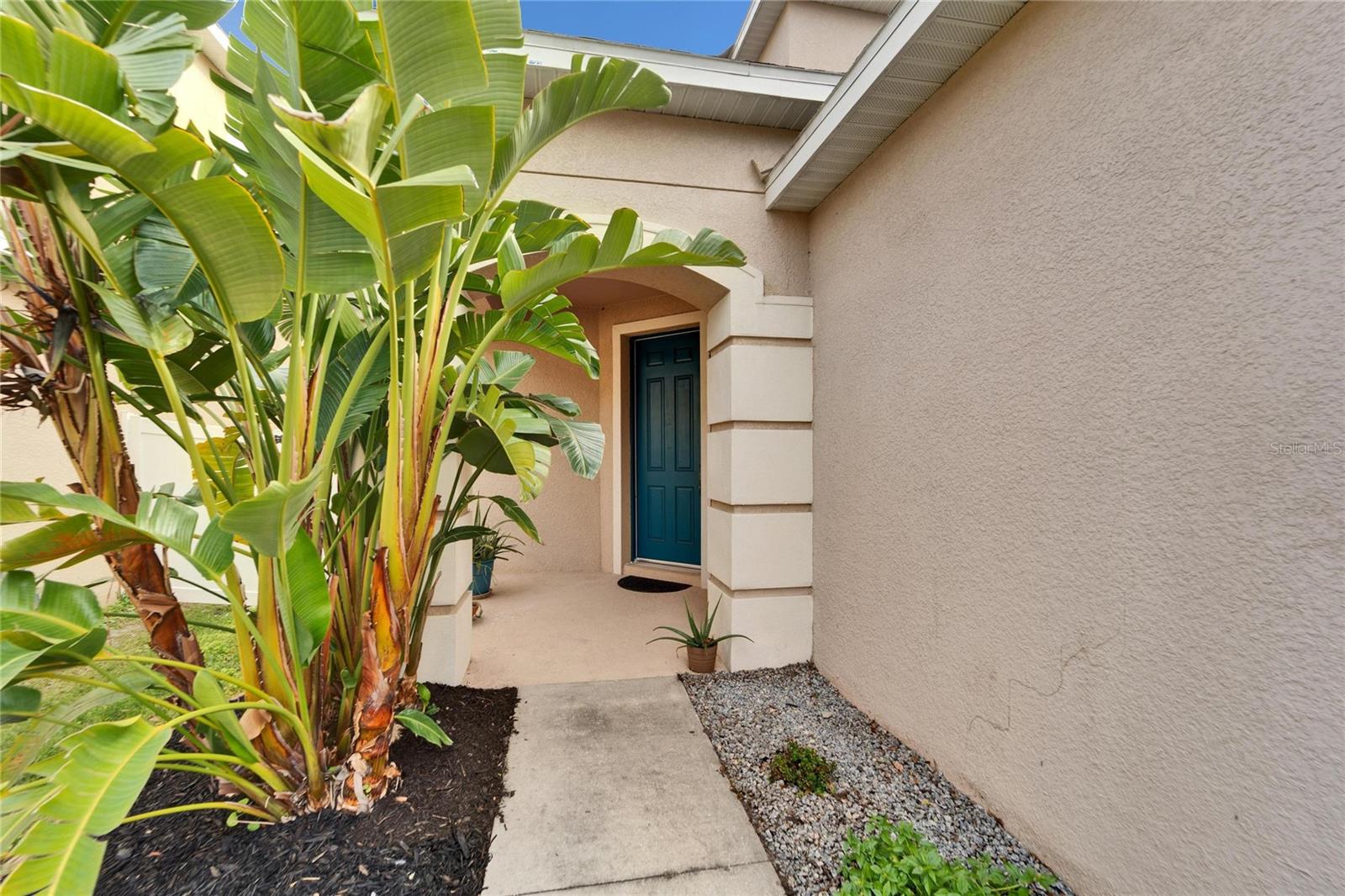 Listing photo id 2 for 12610 Geneva Glade Drive