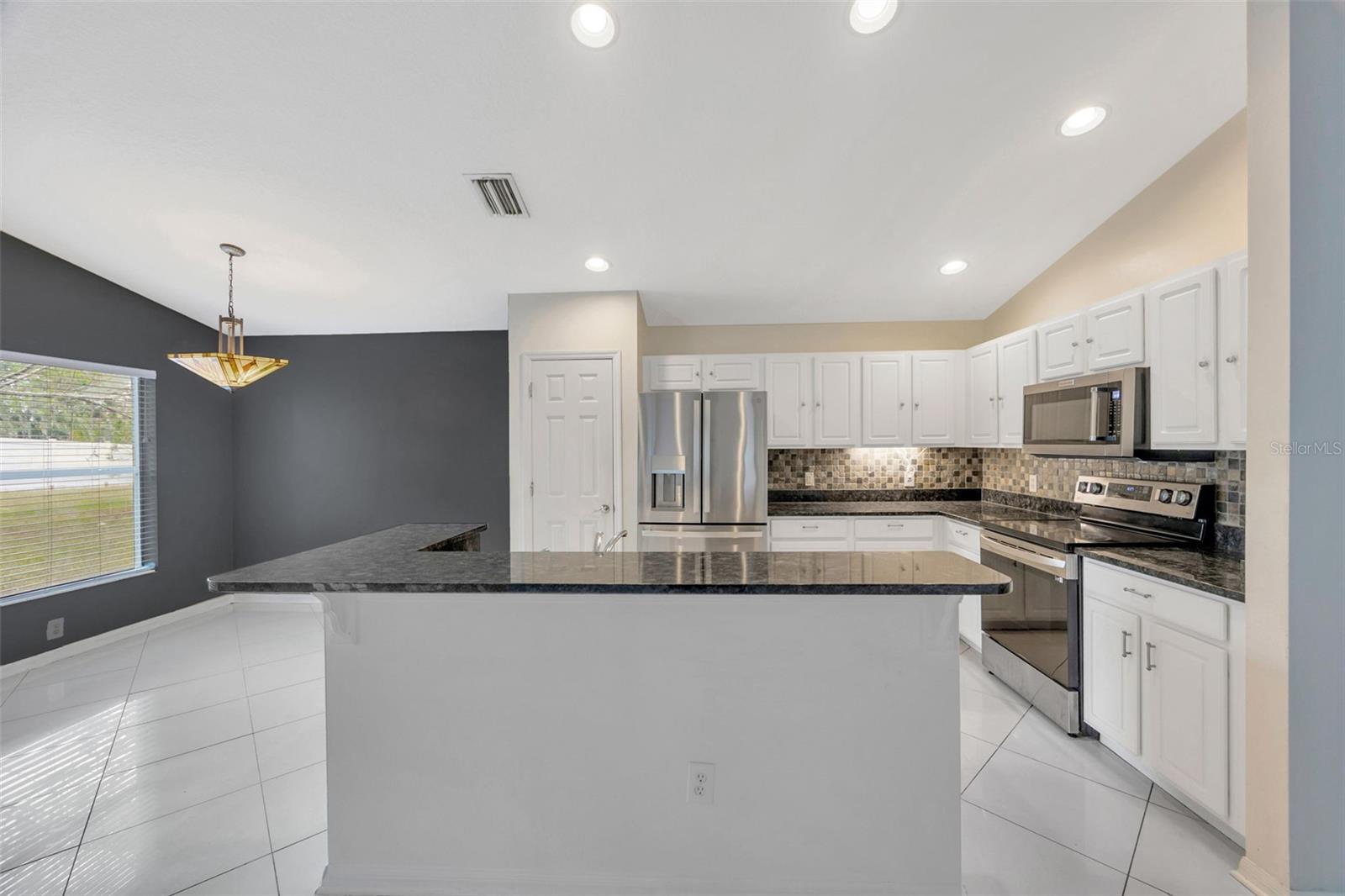 Image 14 of 32 For 7533 Terrace River Drive