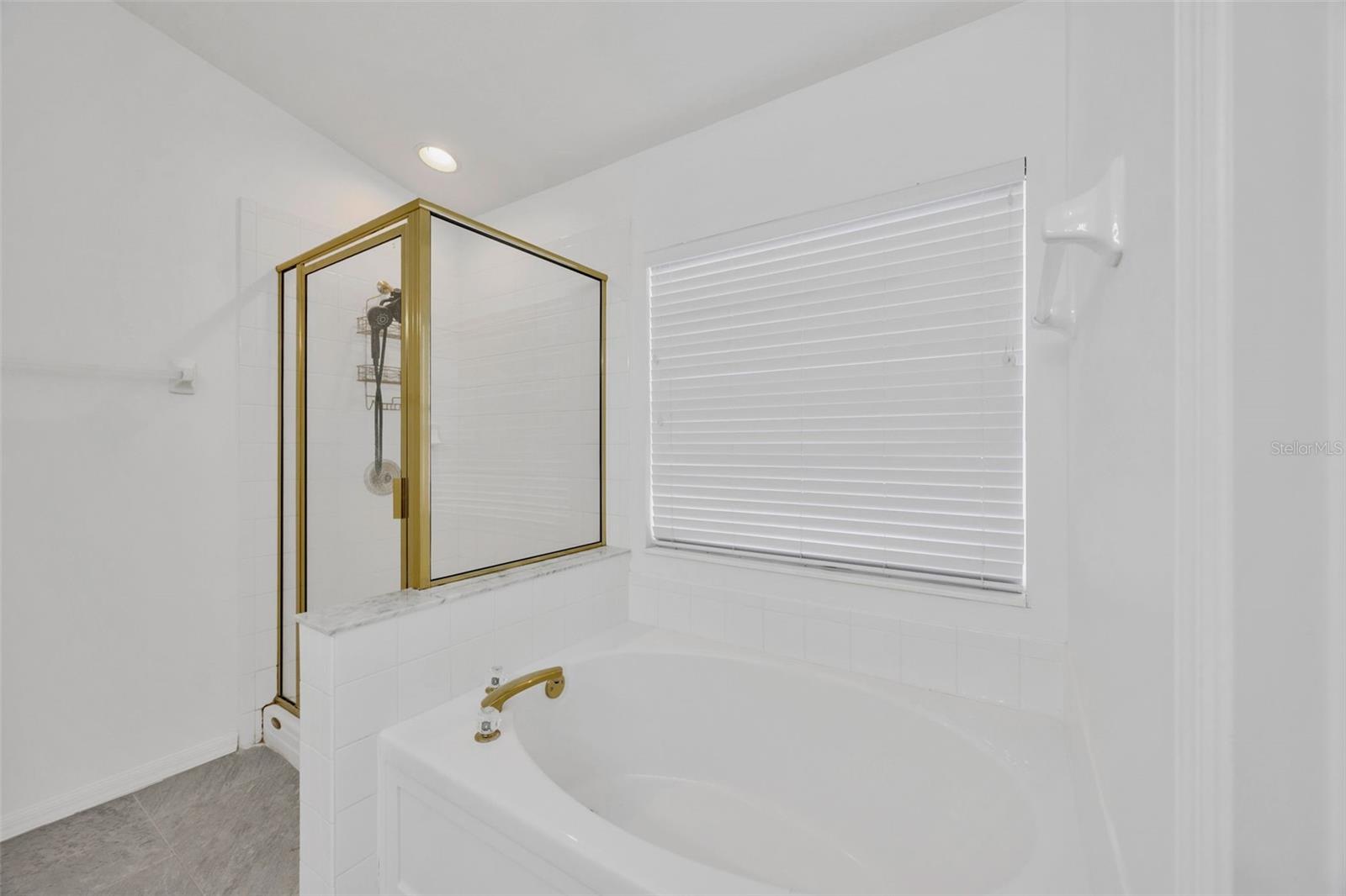 Image 22 of 32 For 7533 Terrace River Drive