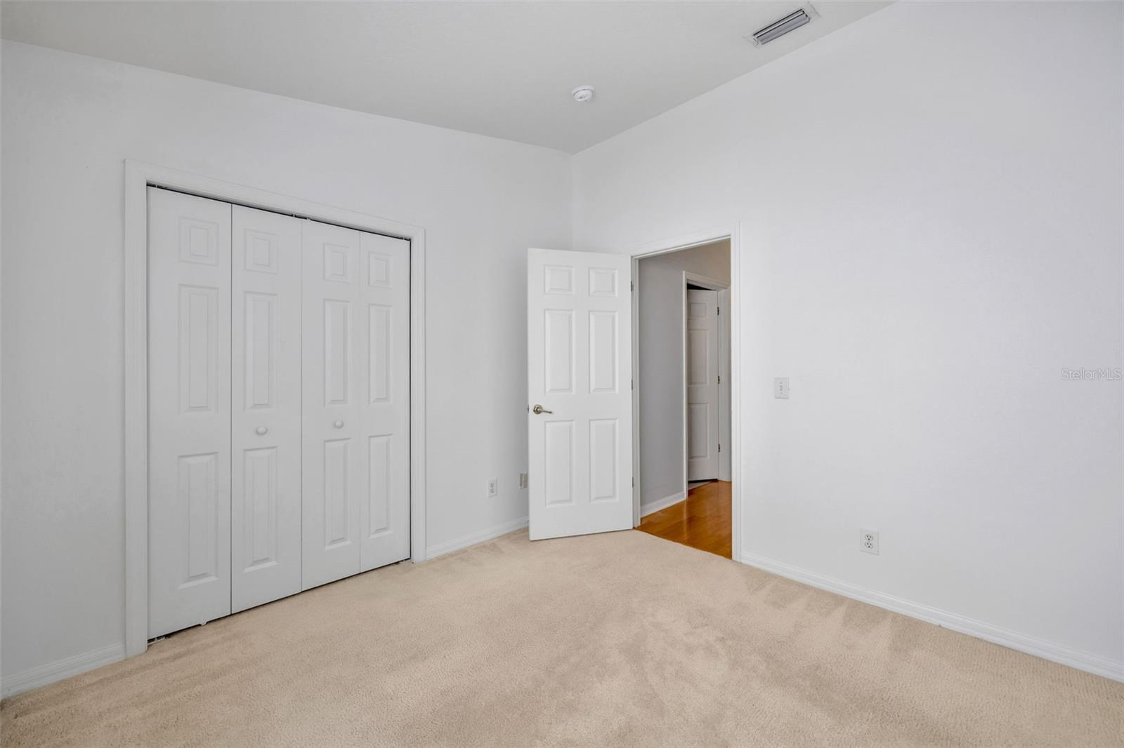 Image 28 of 32 For 7533 Terrace River Drive