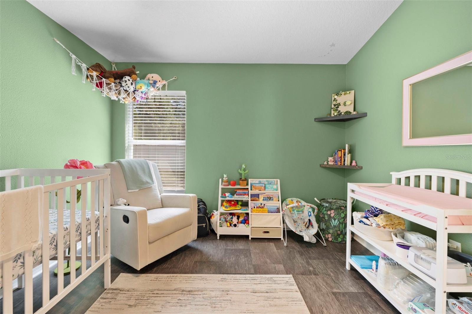 Image 25 of 58 For 12114 Elston Street