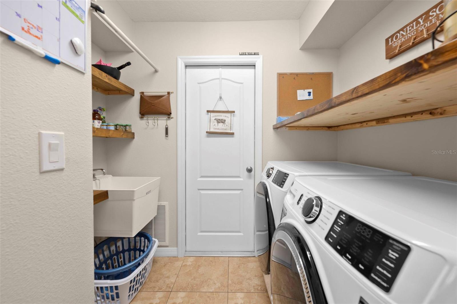 Image 52 of 58 For 12114 Elston Street