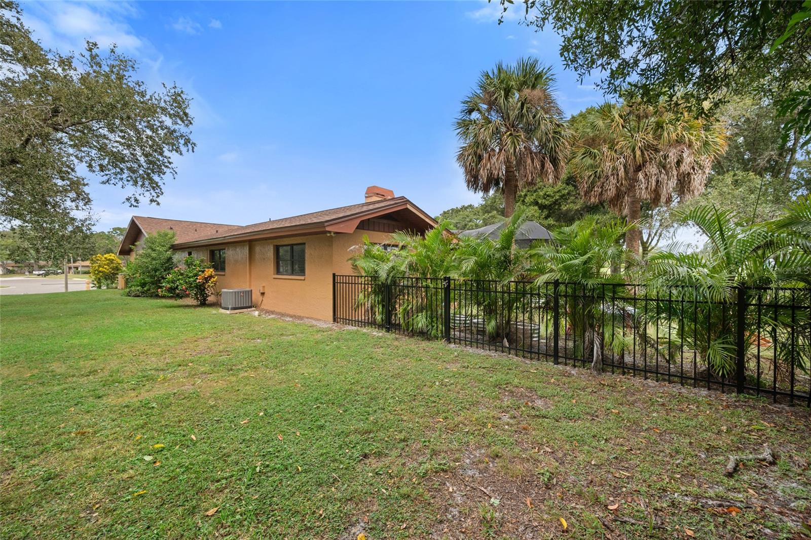 Image 8 of 61 For 2674 Concorde Court