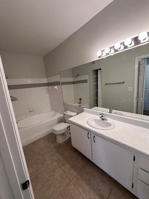 Image 4 of 12 For 5612 Pinnacle Heights Circle 306