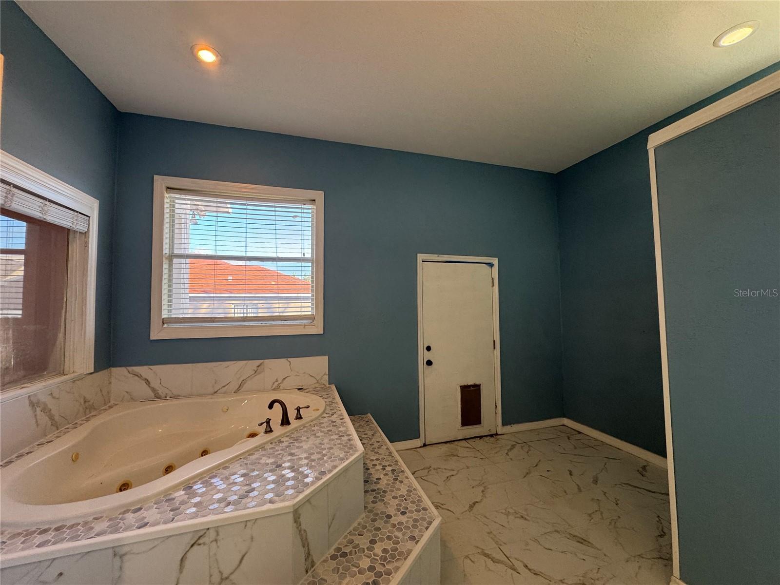 Image 14 of 33 For 12349 Wasatch Court