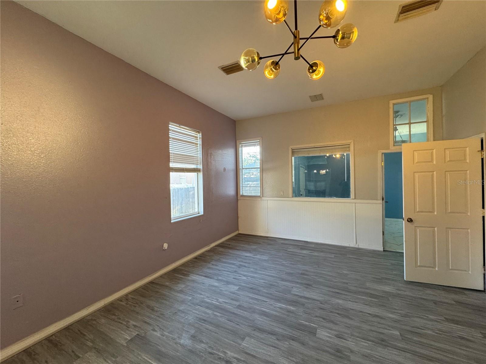 Image 19 of 33 For 12349 Wasatch Court