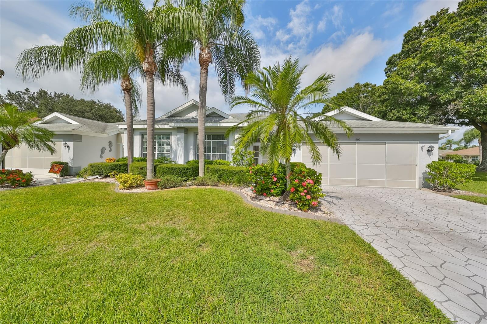 Details for 902 Mcdaniel Street, SUN CITY CENTER, FL 33573
