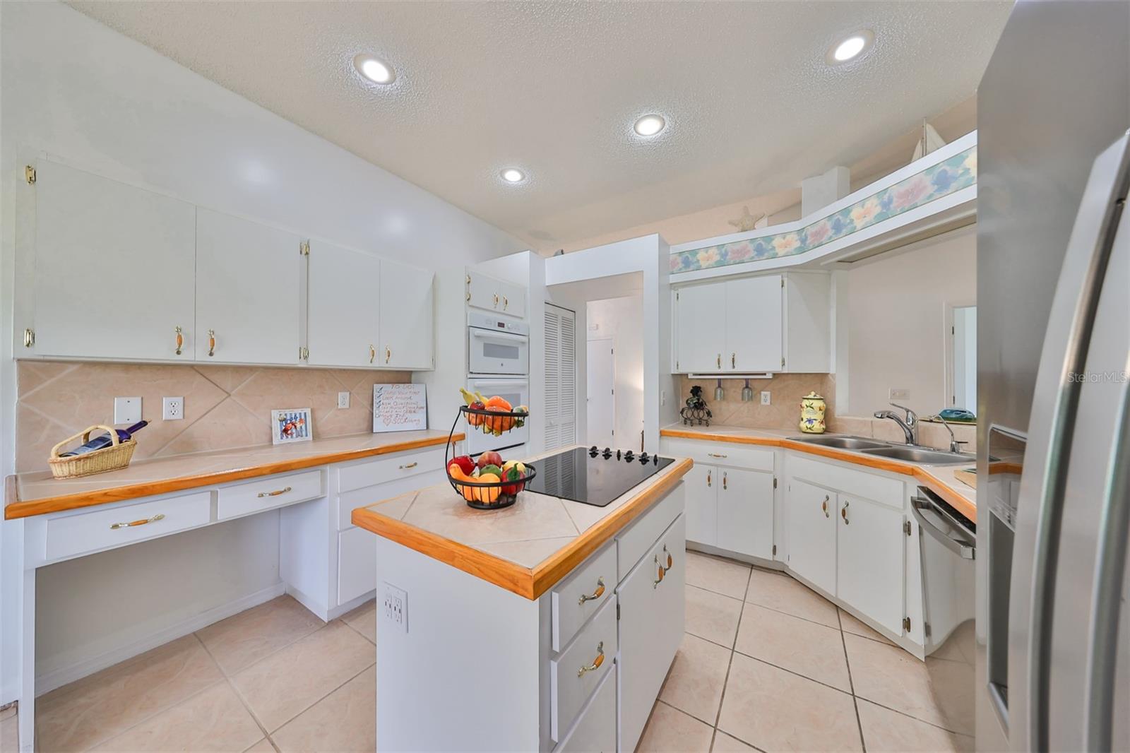 Image 16 of 42 For 902 Mcdaniel Street